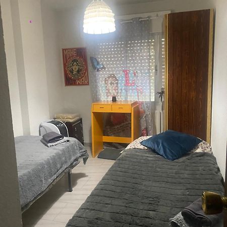 Appartamento Paris Alcalá de Henares Esterno foto