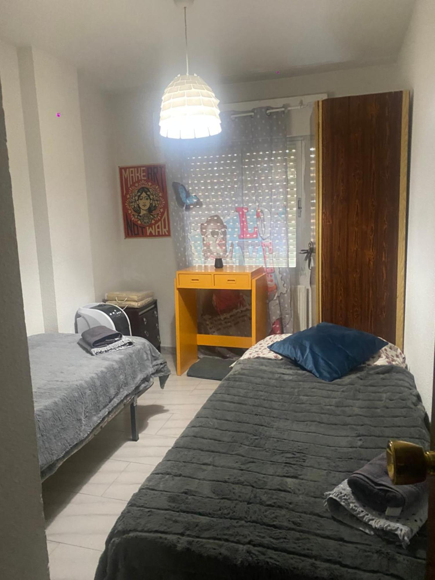 Appartamento Paris Alcalá de Henares Esterno foto